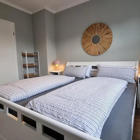 شقة Haus Spoekenkieker Fehnhusen *