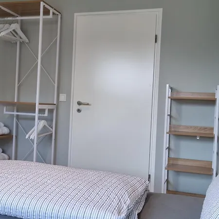 Haus Spoekenkieker Fehnhusen Apartment *
